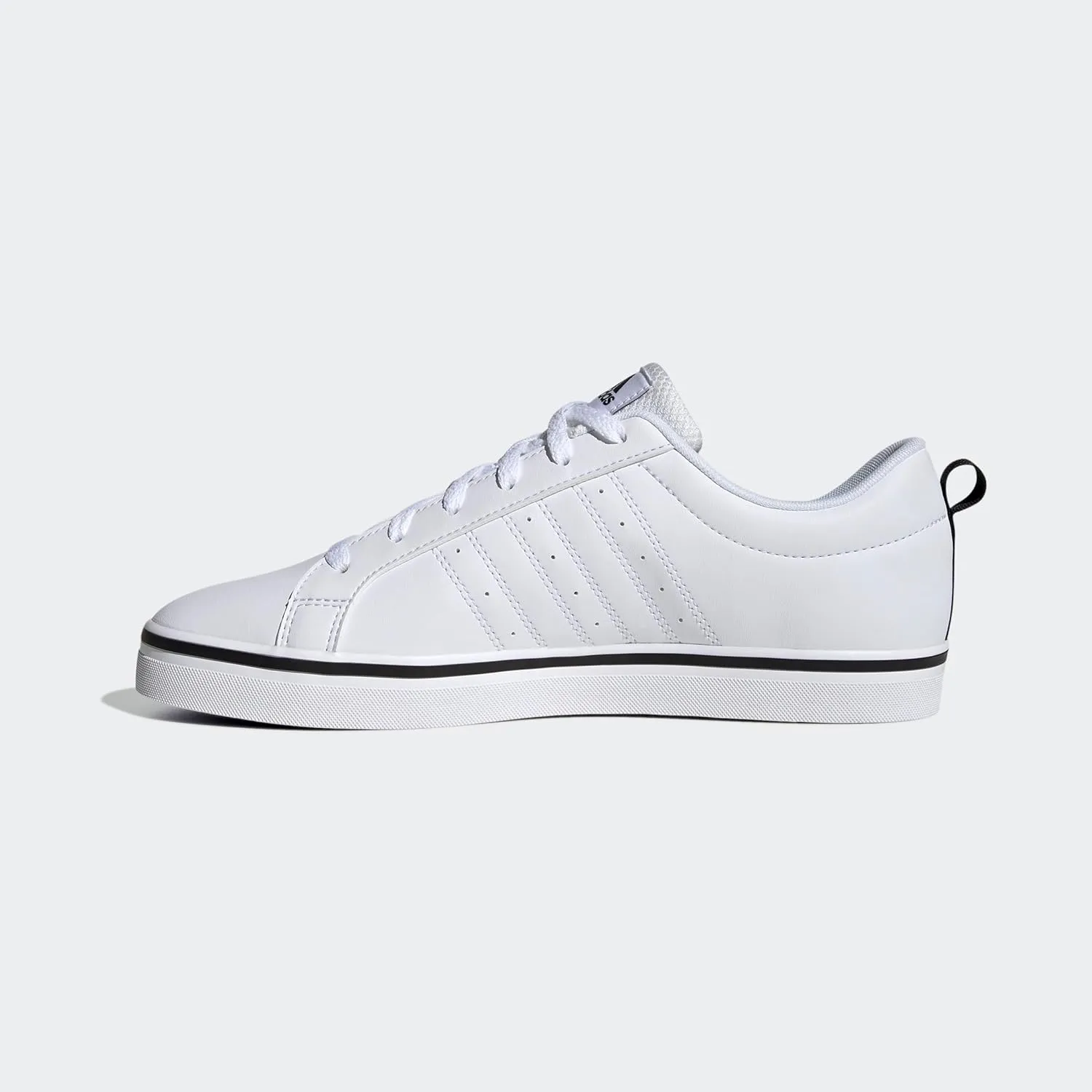 adidas Men's Sneaker