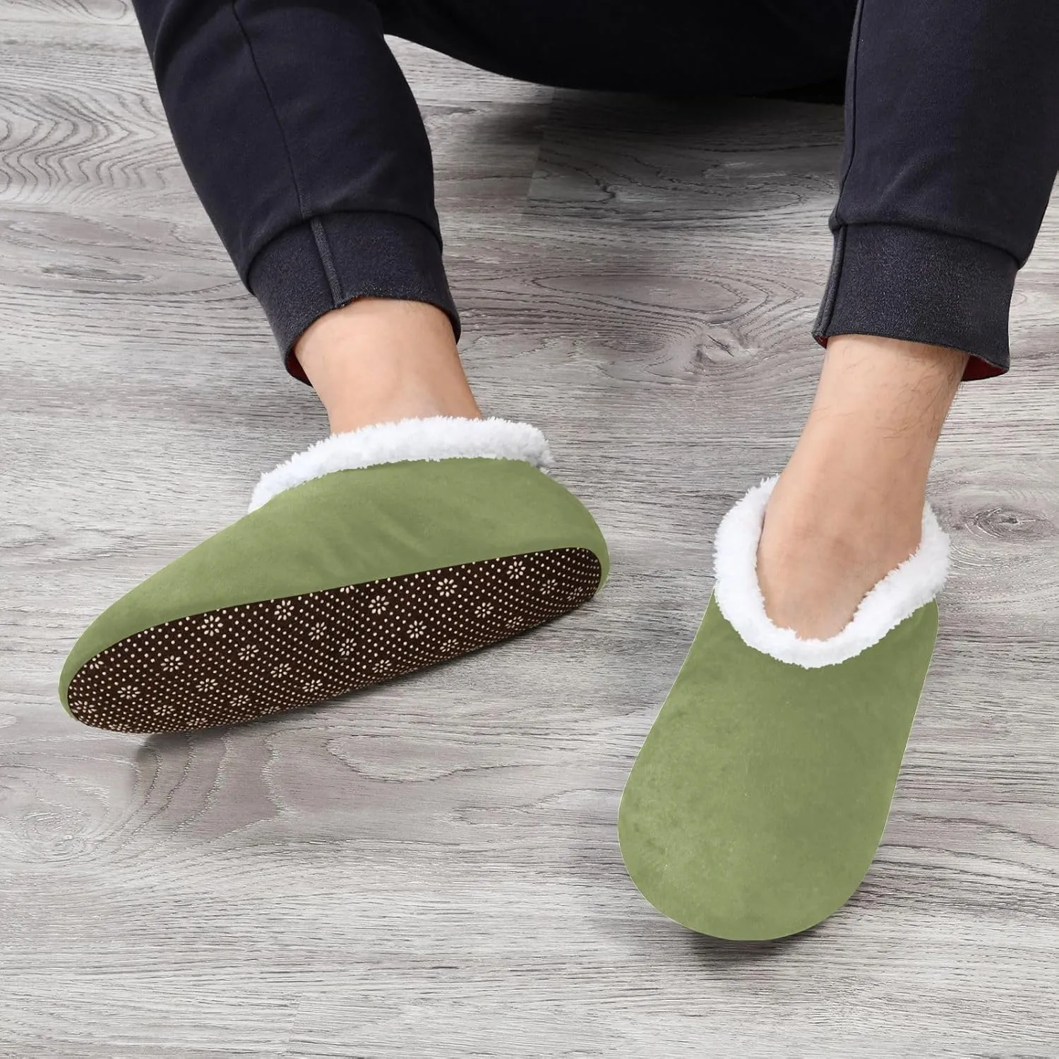 Aqua House Slippers Non-Slip Soft Bedroom Slippers for Men Bedroom