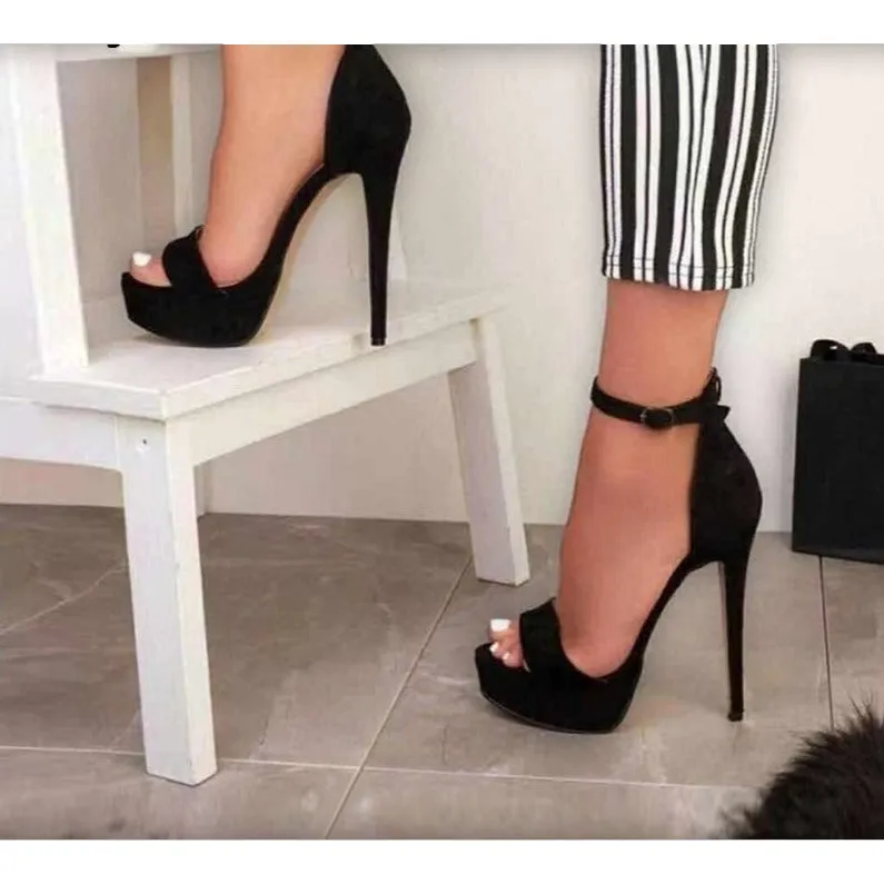 Bargain price Black Expedited shipping Pumps Gladiator