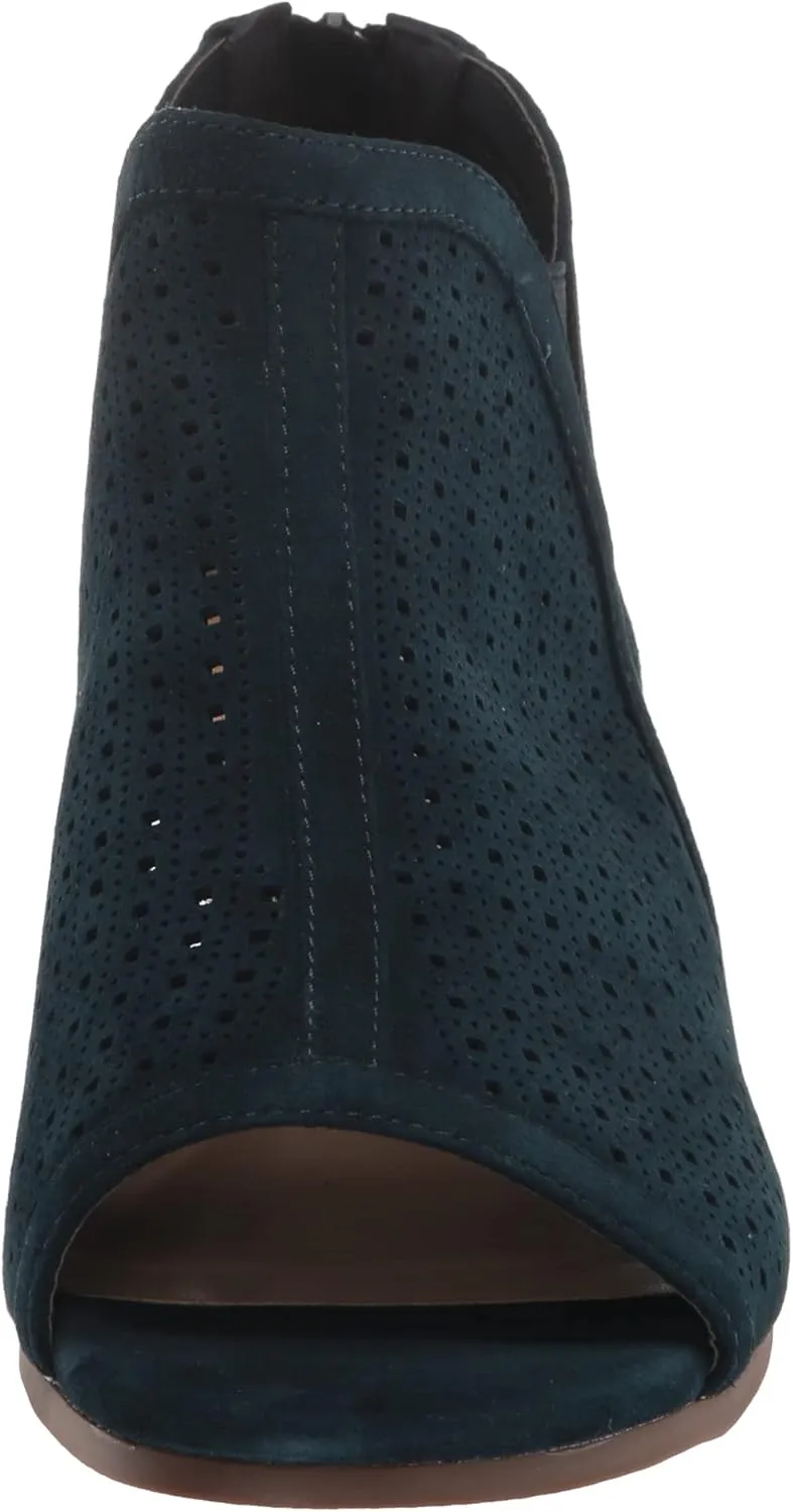 Bella Vita Women's Remy Wedge Sandal