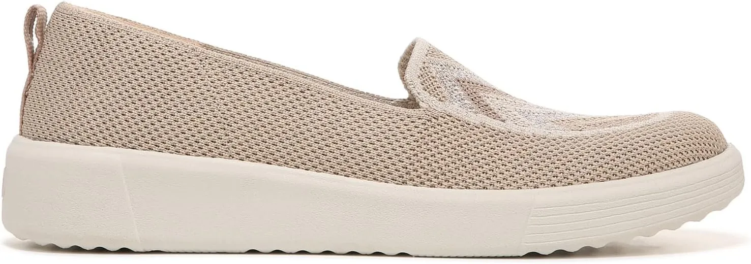BZees Women's March on Moc Slip-on Loafer