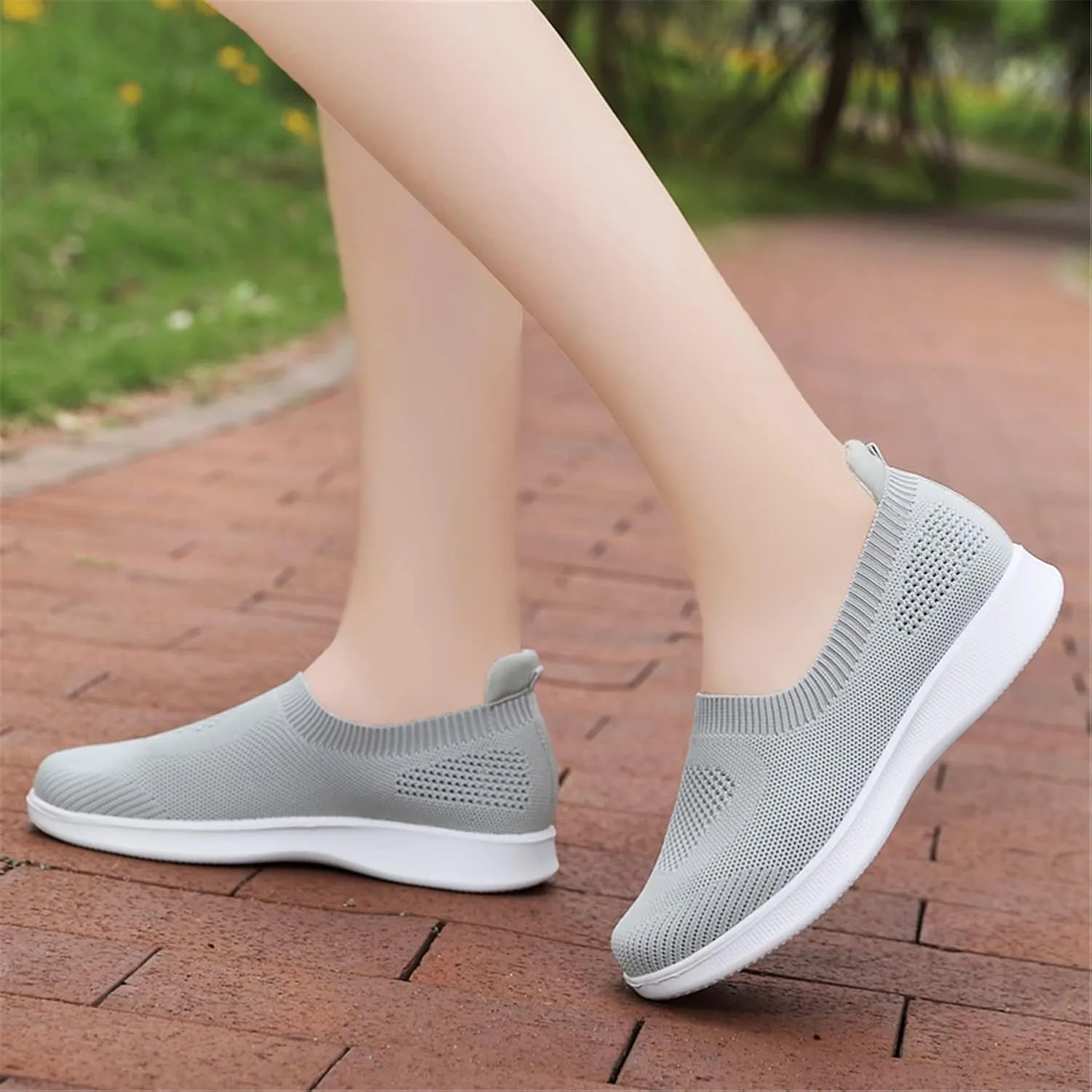 ChicWind Women's Mesh Walking Loafer Shoes Slip on Sock Sneakers Easy Nurse Flat Work Shoes