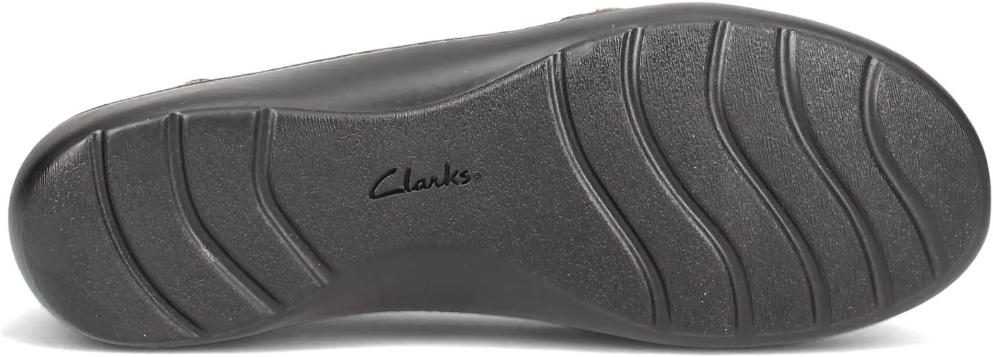 Clarks Women's Cora Daisy Loafer