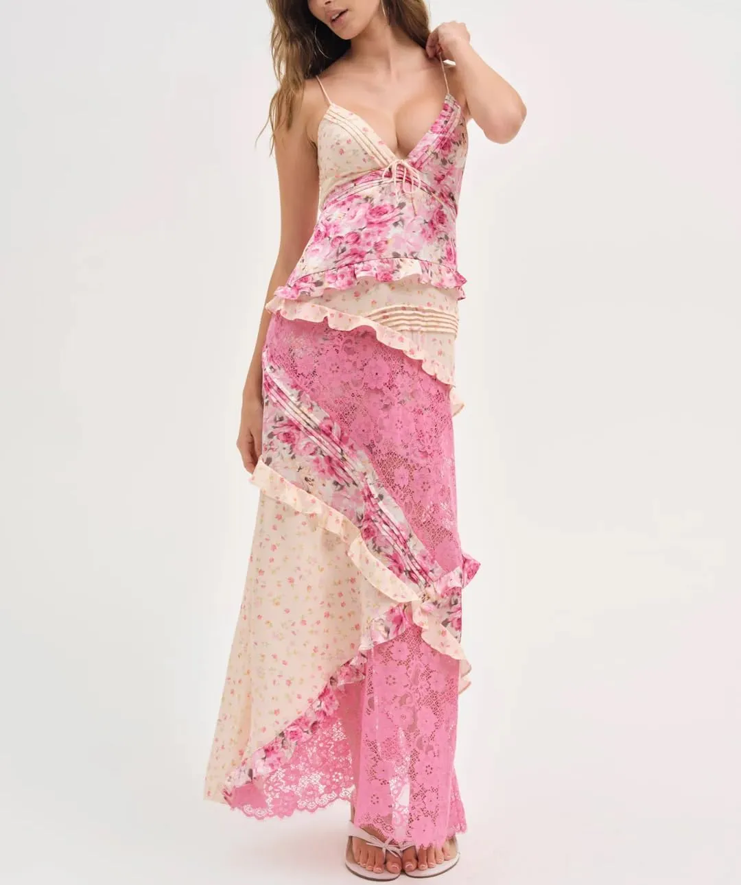 Cute Floral Long Sundresses for Women Boho Smocked Spaghetti Strap Dress Y2k Flowy Beach Ruffle Backless Maxi Dress