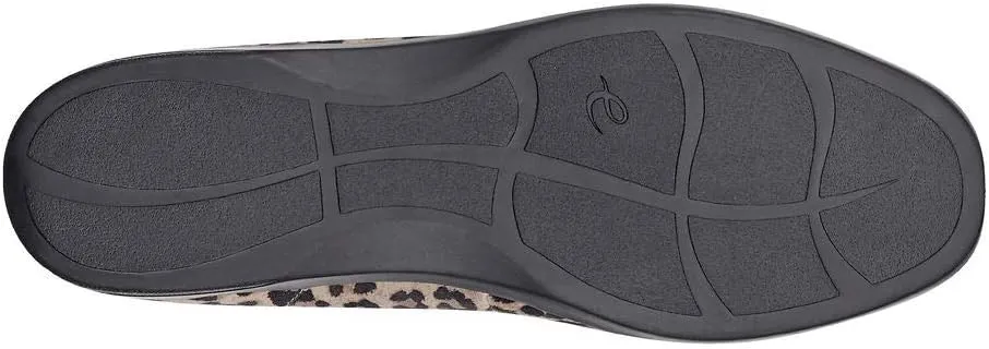 Easy Spirit Women's Devitt10 Loafer