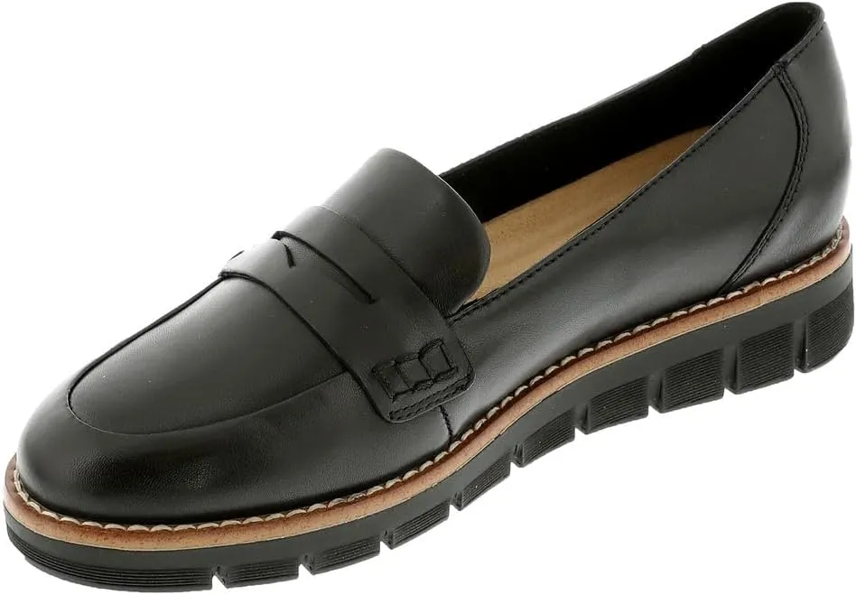 Easy Spirit Women's Velia Loafer