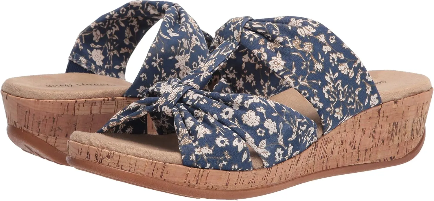 Easy Street Amberlee Womens Sandal