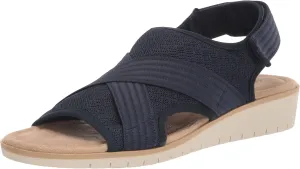 Easy Street Women's Raeven Wedge Sandal