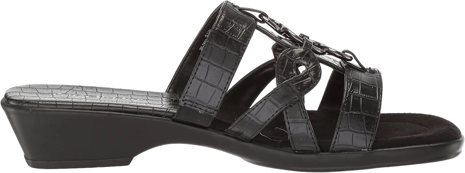 Easy Street Women's Torrid Flat Sandal
