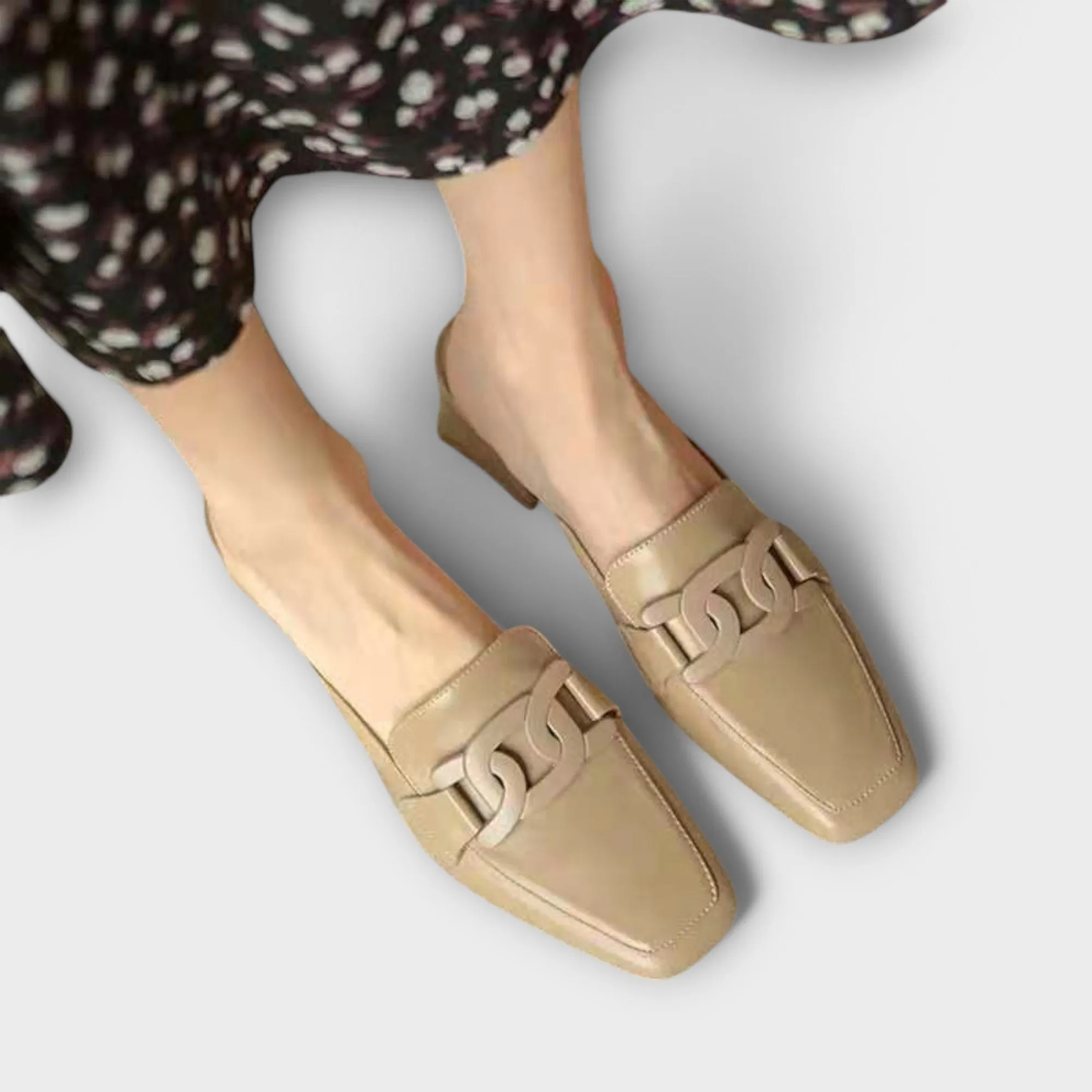 Fashion Elvya™ - Easy to install Resilient Chain Loafers