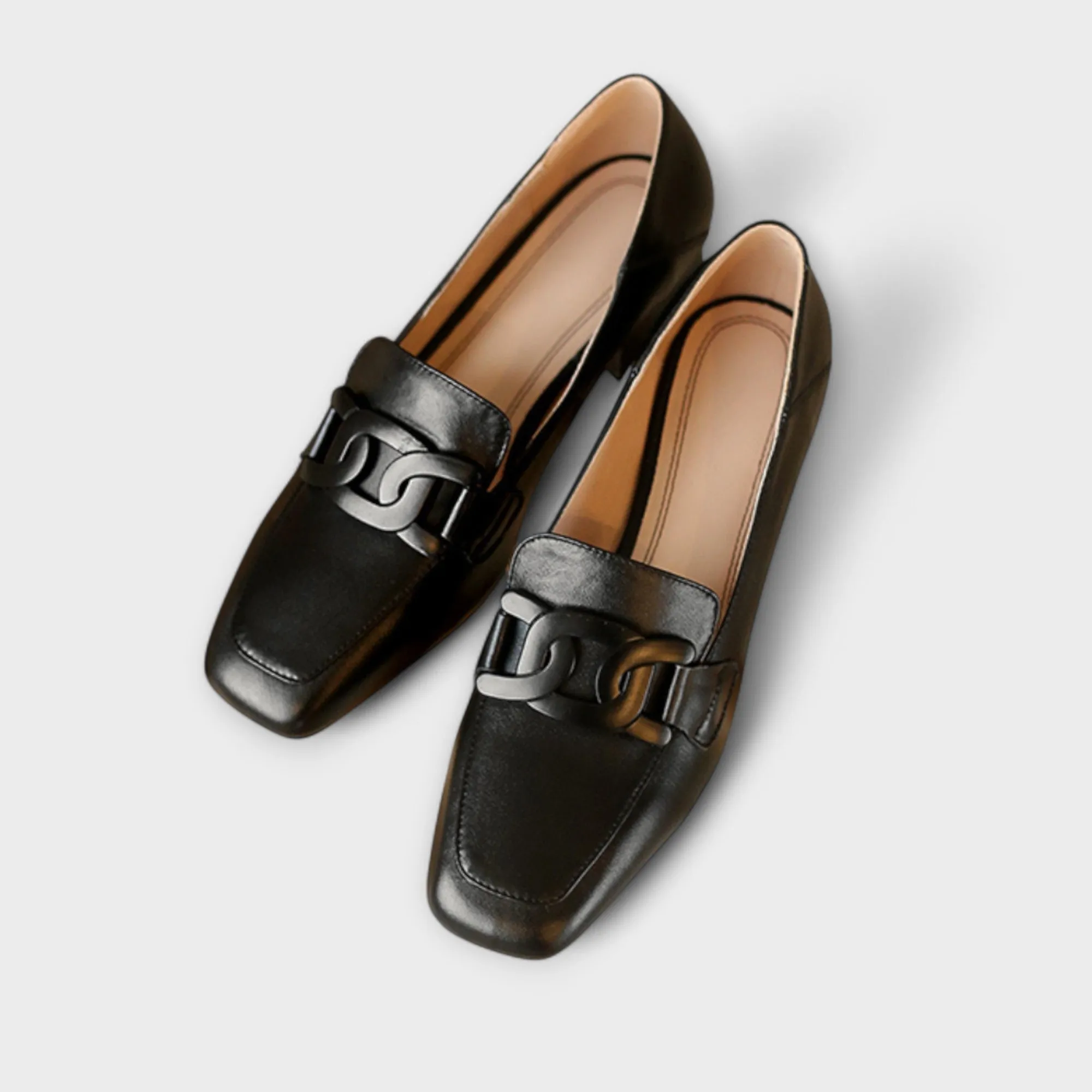 Fashion Elvya™ - Easy to install Resilient Chain Loafers