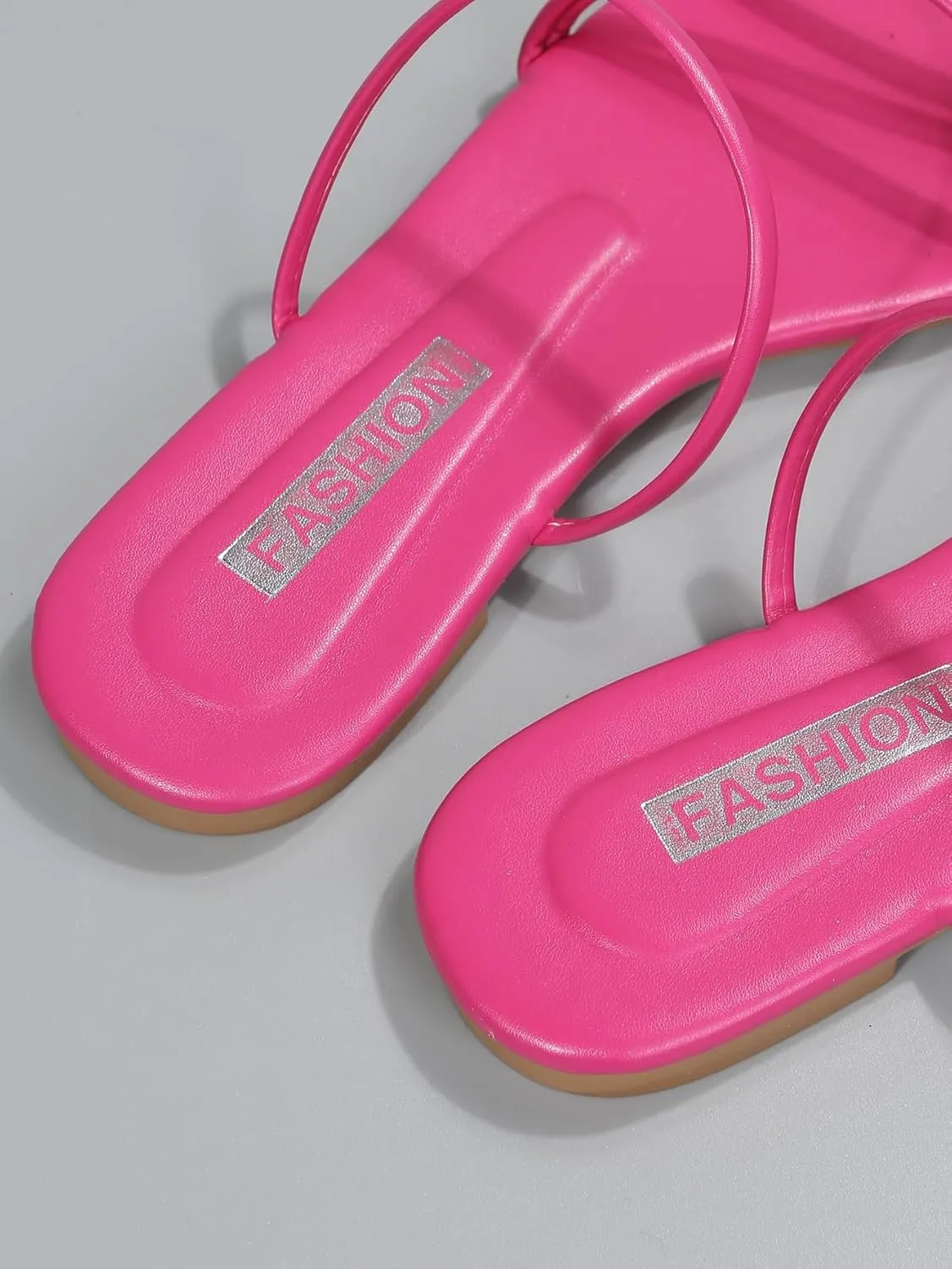 GORGLITTER Women's Cute Strappy Sandals Flat Sandals Toe Ring Summer Slide Sandal Slip on Flip Flops