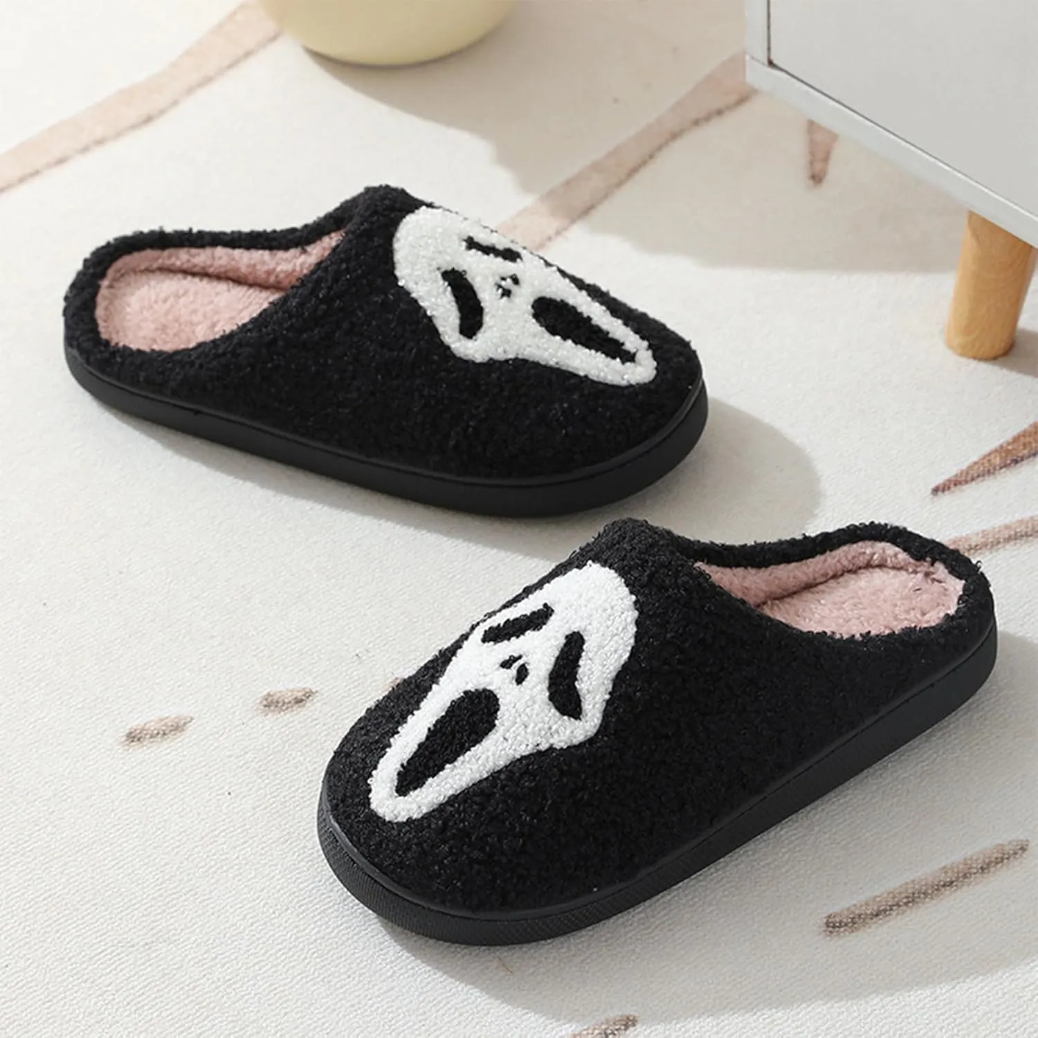 Happy Face Slippers for Women Men,Retro Soft Cozy Comfy Plush Lightweight House Slippers Slip-on Indoor Outdoor Slippers,Slip on Anti-Skid Sole