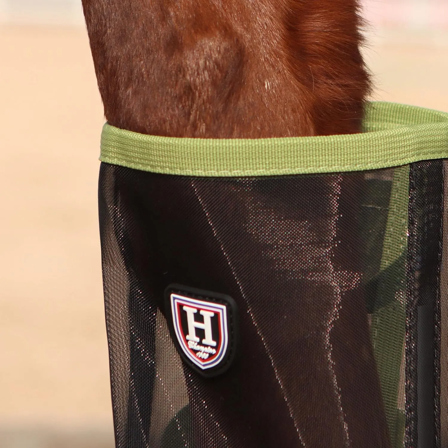 Harrison Howard Loose-Fitting Horse Fly Leggings Breathable, Tear-Resistant Fine Mesh Leg Guards Stay-on Comfortable Fly Boots (Set of 4)