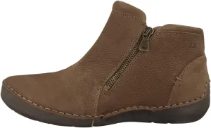 Josef Seibel Women's Closed Loafer