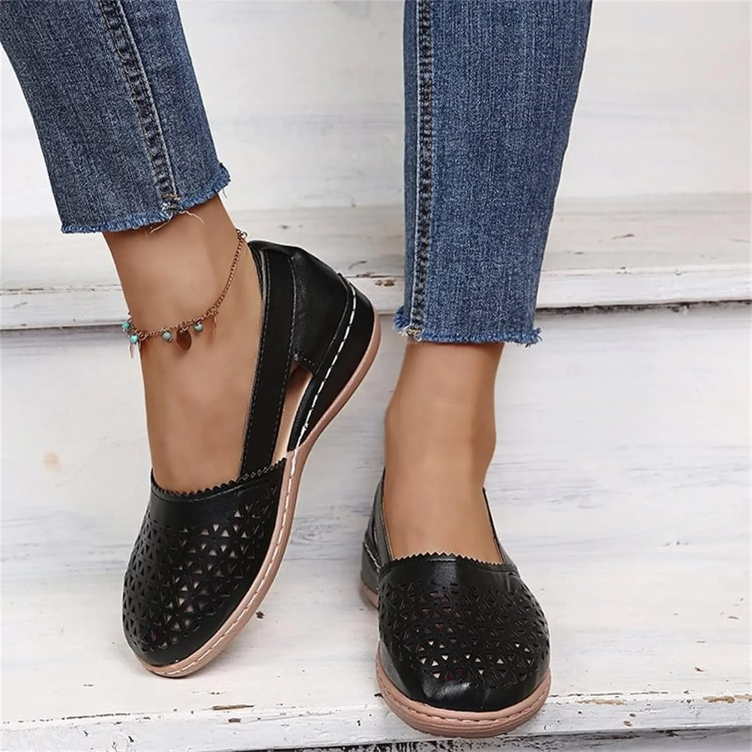 Lausiuoe Shoes For Women Sneakers Cute Low Top Canvas Walking Shoes Casual Fashion Slip On Soft Non-Slip Flat Loafers