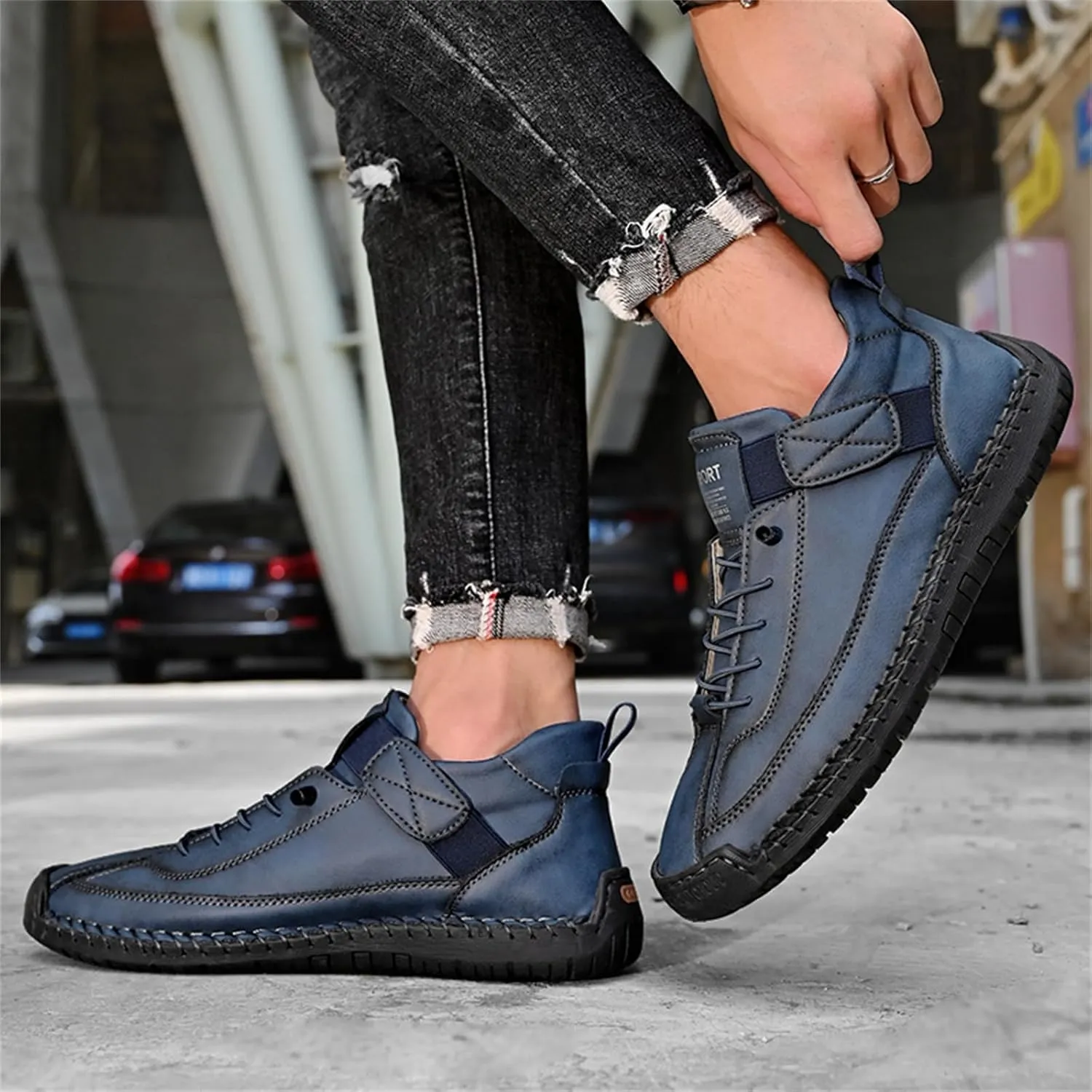 Men'S Hand Stitching Leather Chukka Ankle Boots with Adjustable Elastic Band Casual Slip-On Non-Slip Walking Loafers Retro High Top Flat Shoes