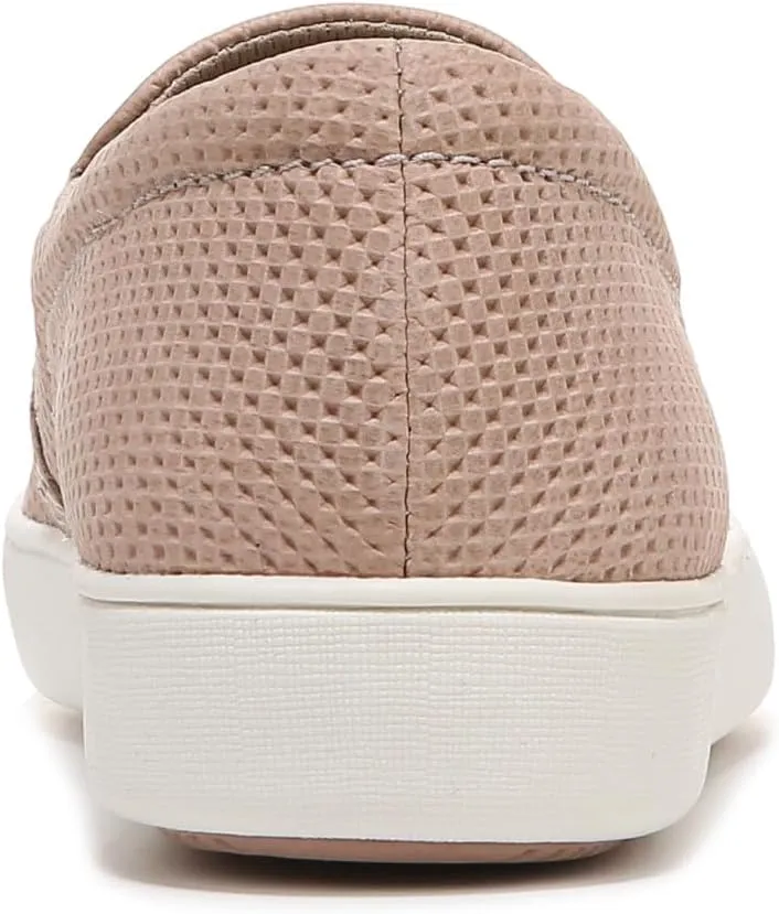 Naturalizer Women's Marianne Casual Slip-On Sneaker