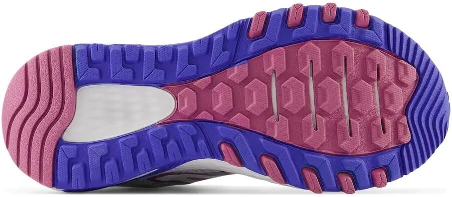 New Balance Women's 410 V8 Trail Running Shoe