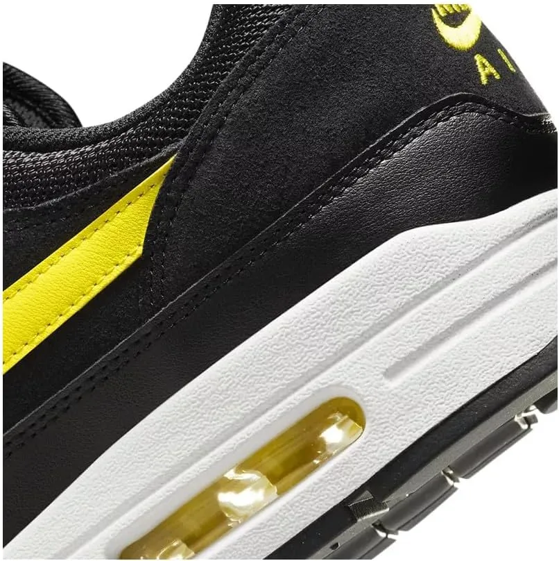 Nike Men's Air Max 1 Ess Sneaker