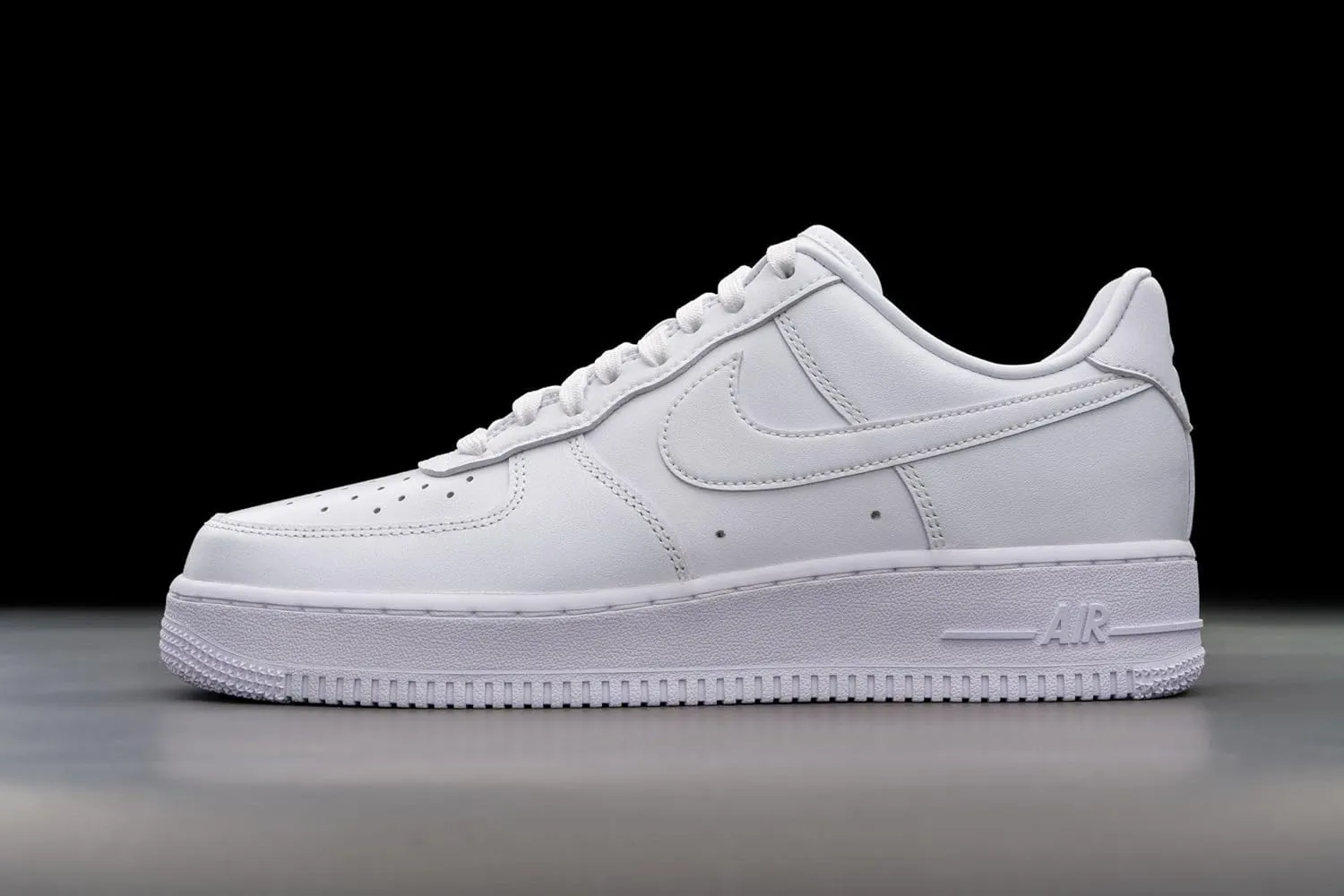 Nike Men's Sneaker