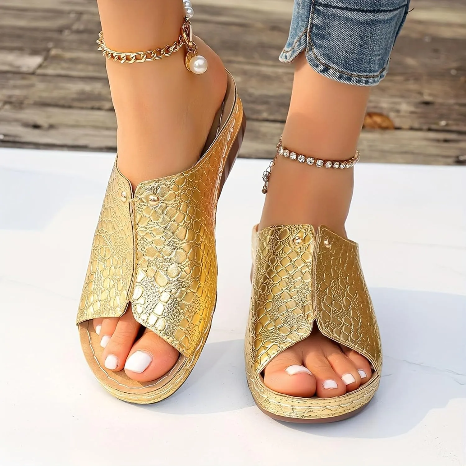 Orthopedic Sandals for Womens Arch Support Crocodile Pattern Dressy Leather Sandal Slip On Casual Open Toe Non-Slip Comfortable Shoes Summer Spring Stylish Beach Visits Festivals Party Shoe