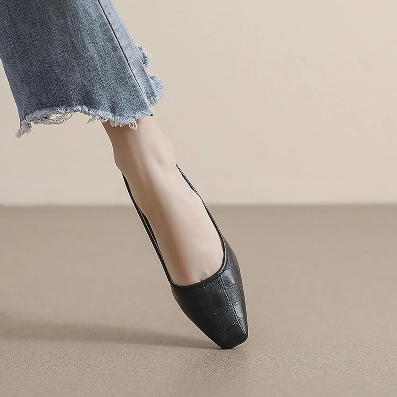 Pointed Toe Women’s Slip-On Shoes Thick Heels Soft Sole Leather Shallow Opening Pumps Dress Practical Clubbing Work Office Party Wedding Courts Comfort