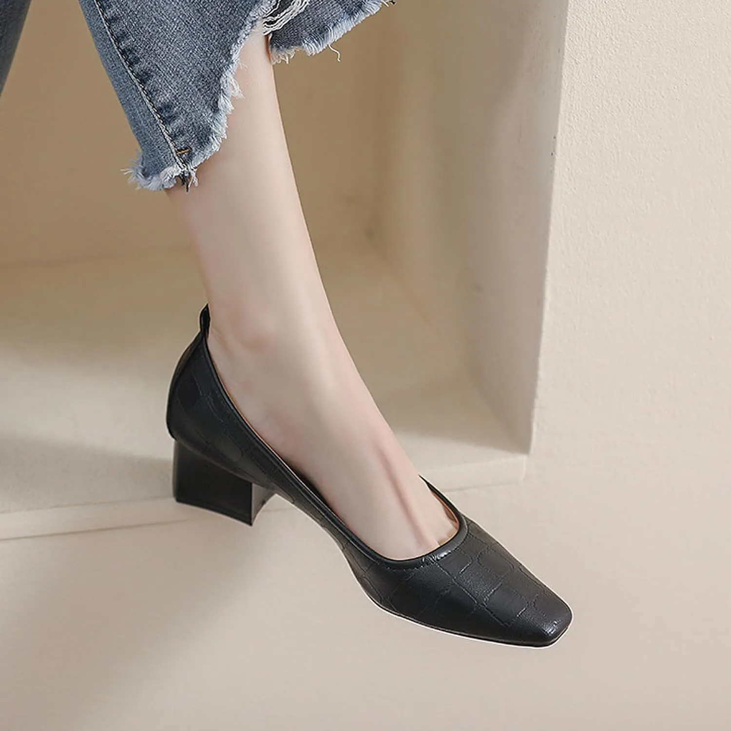 Pointed Toe Women’s Slip-On Shoes Thick Heels Soft Sole Leather Shallow Opening Pumps Dress Practical Clubbing Work Office Party Wedding Courts Comfort