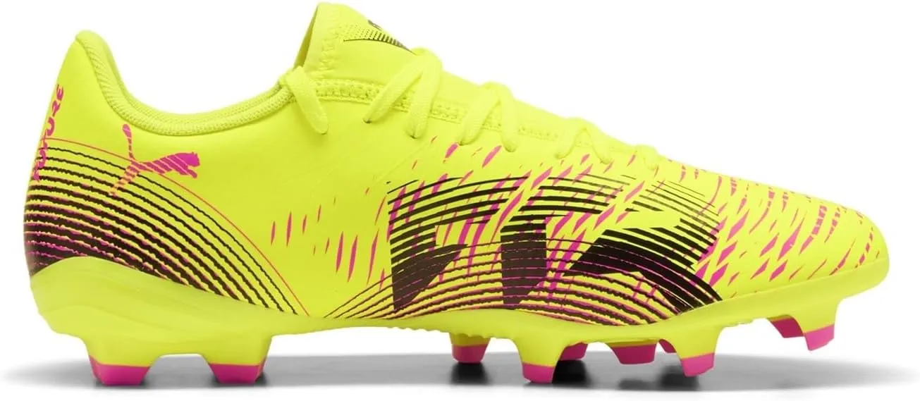 PUMA Women's Football Soccer Shoe