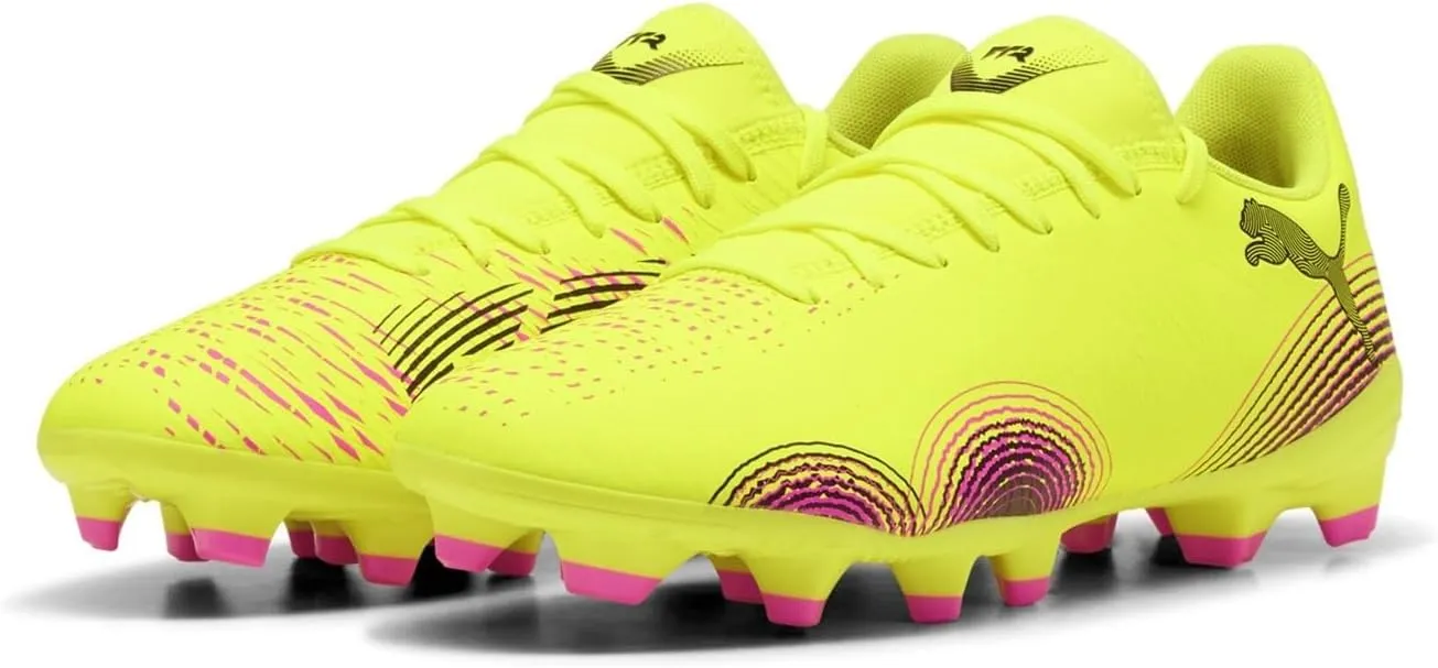 PUMA Women's Football Soccer Shoe