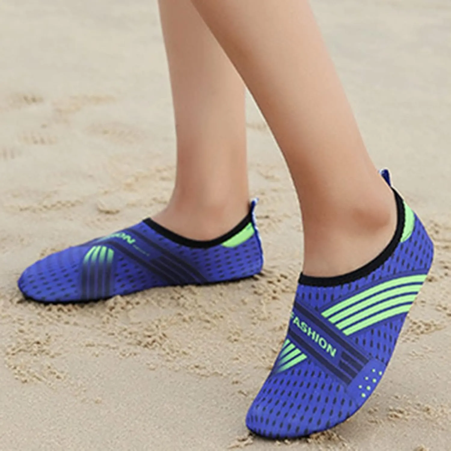 Quick Dry Aqua Water Shoes Barefoot Beach Swim Pool Shoes for Women Men Outdoor Sports Hiking Surf Yoga Lightweight Non Slip Footwear