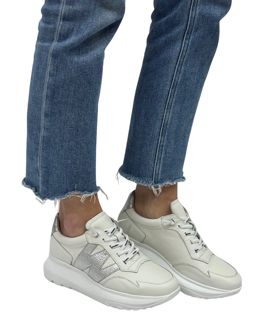 SAMIRA in Off White   Silver
