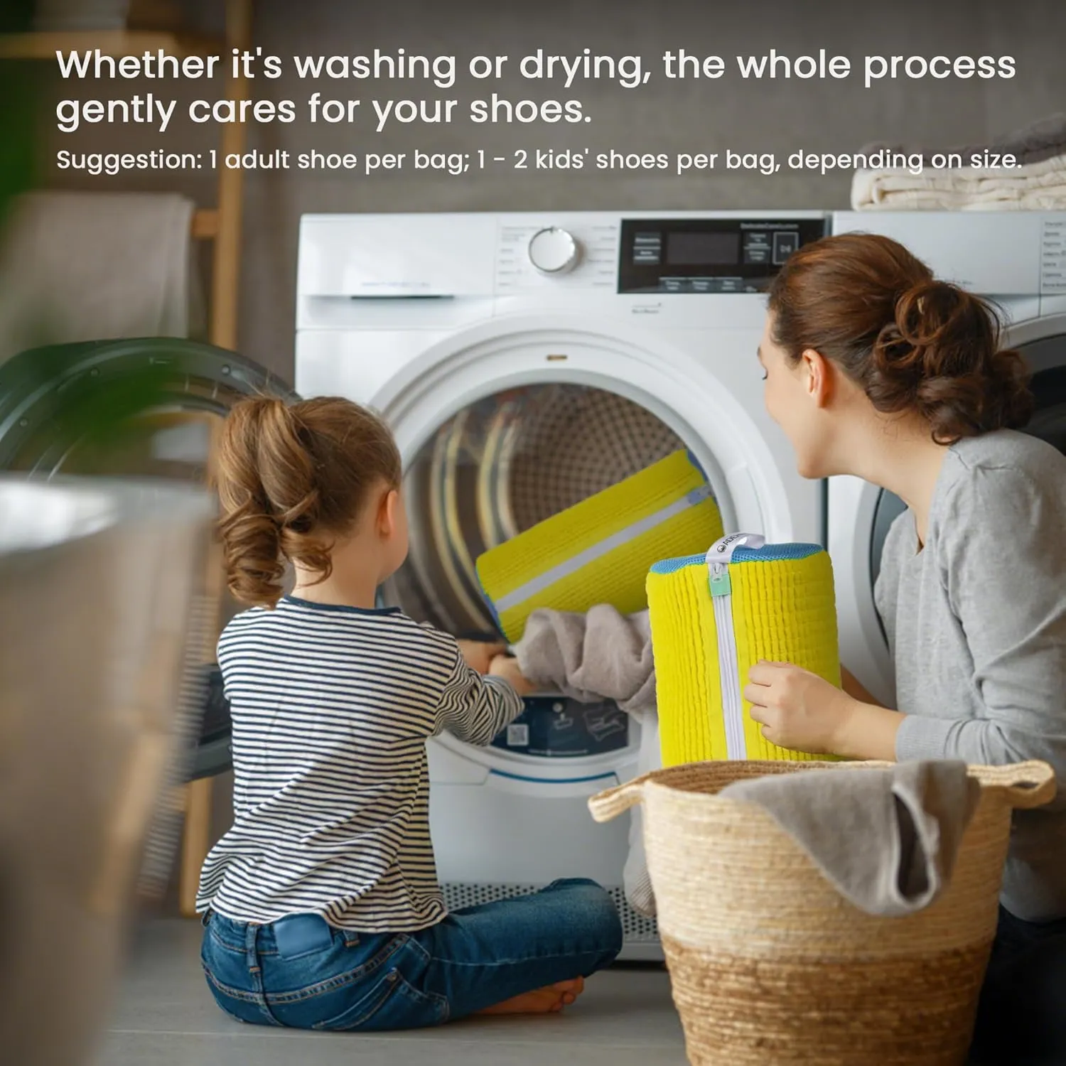 Shoe Washing Machine Bag, Washing Machine Shoe Bag with Zip, Shoe Laundry Bag, Extra Long and Thick Microfibre Fluff, Suitable for Multiple Yellow Shoes (2 Pcs, Light Yellow Blue)