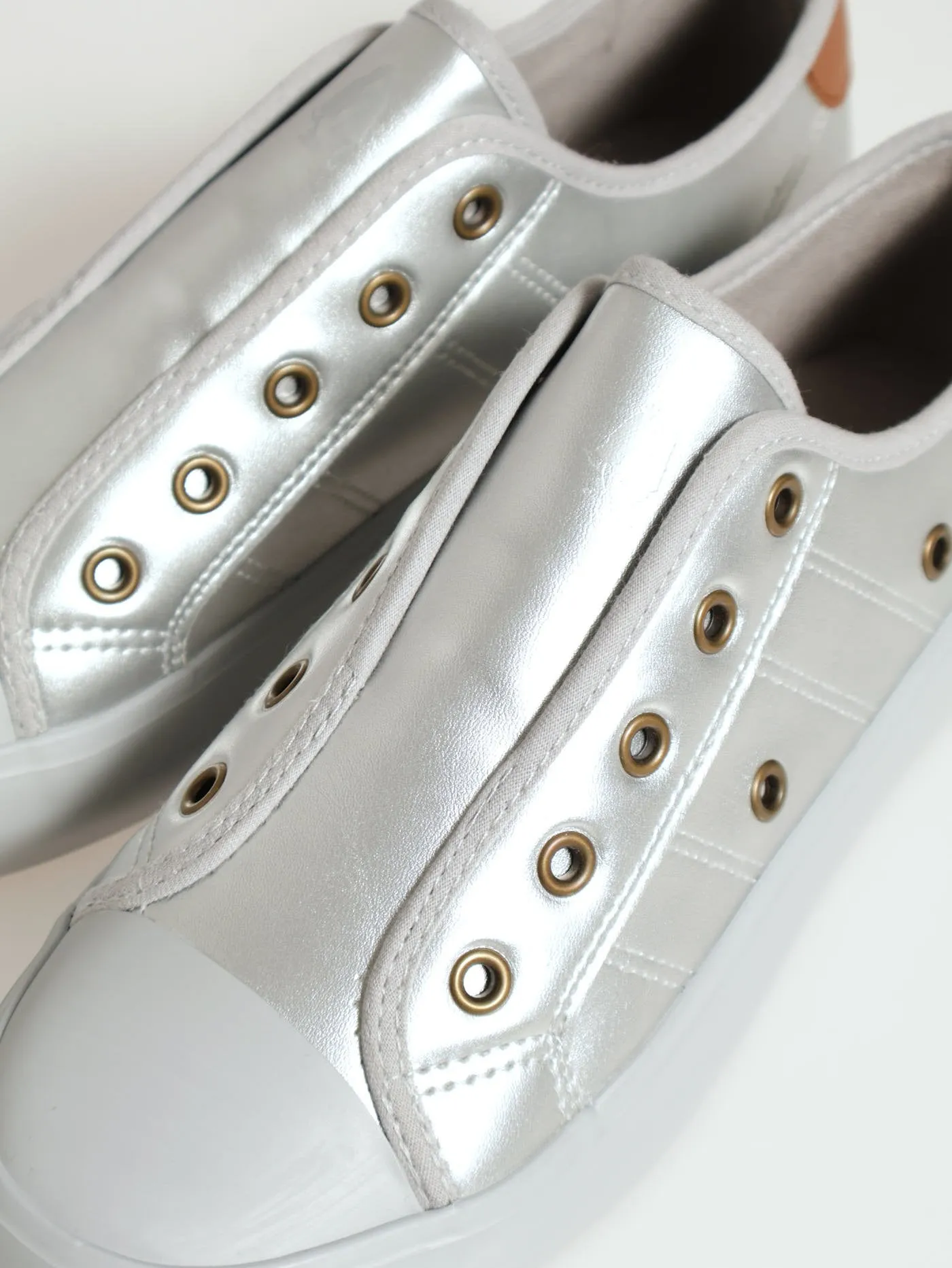 Soft Forest Slip On Metallic Sneaker - Silver