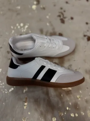 Stripe Sneaker