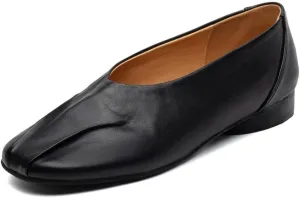 TinaCus Women's Soft Leather Round Toe Plitate Slip On Outdoor Casual Flats Shoes