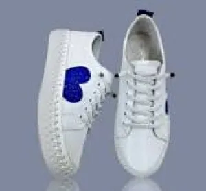 White leather sneaker by LaVish - Blue Heart