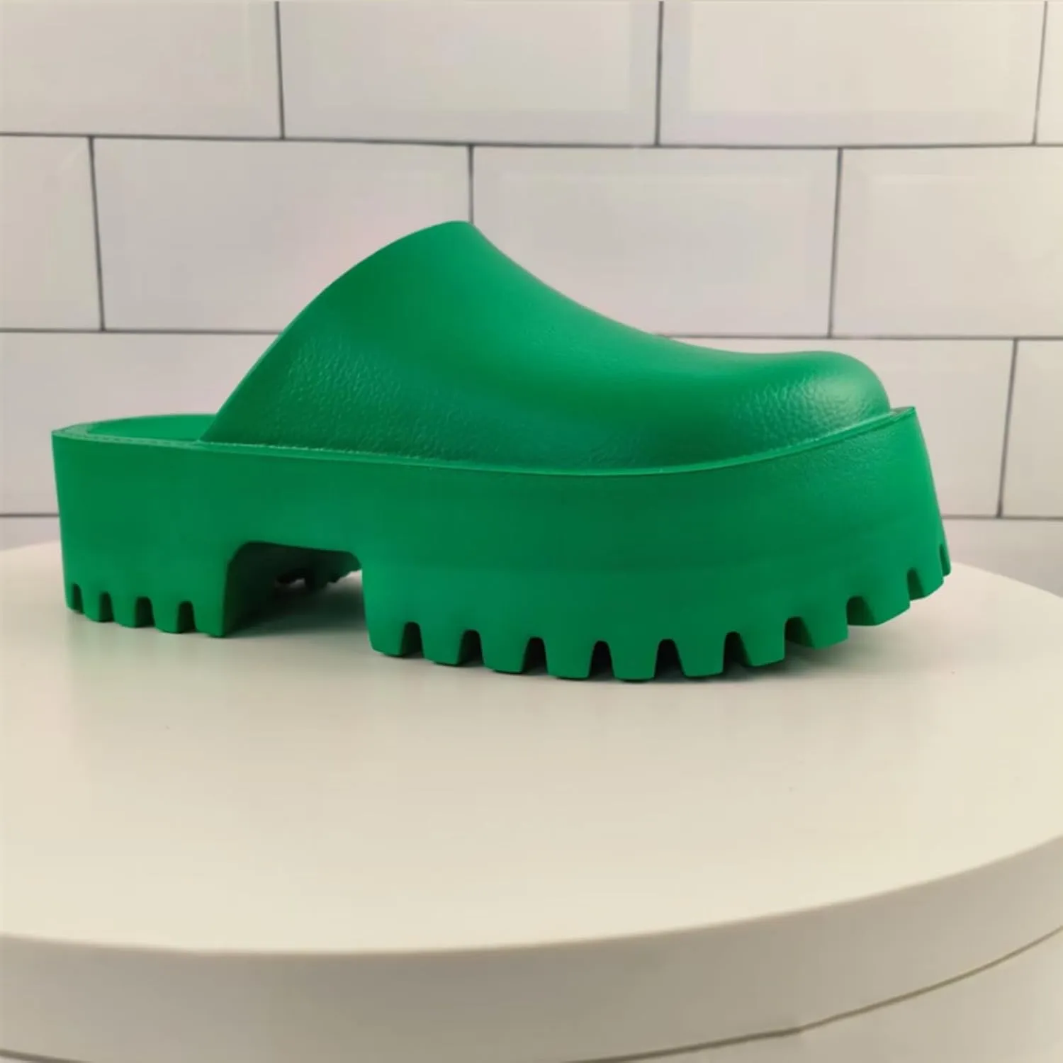 Womens Platform Mules Slip On Sandals Closed Toe Clogs Non-Slip Thick Sole Waterproof Slippers