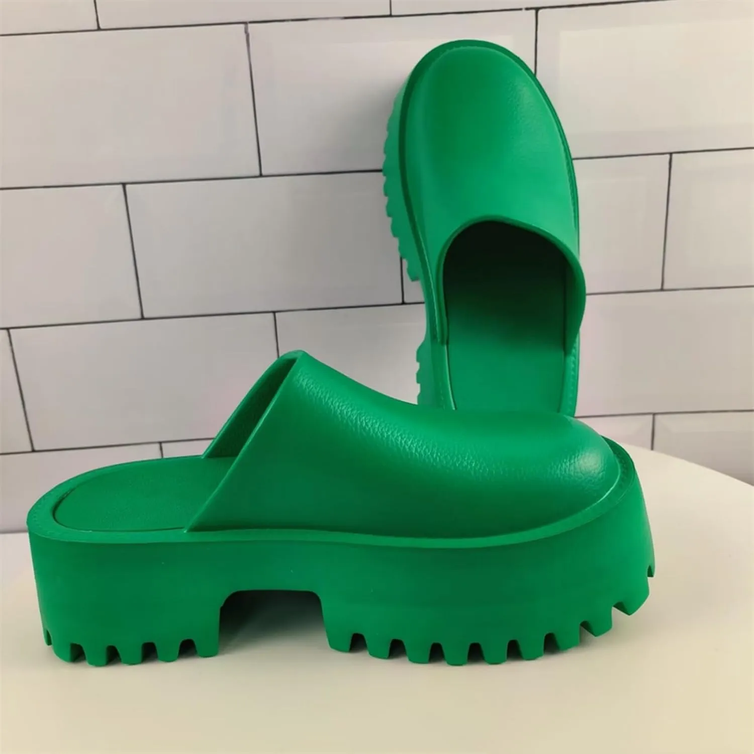Womens Platform Mules Slip On Sandals Closed Toe Clogs Non-Slip Thick Sole Waterproof Slippers