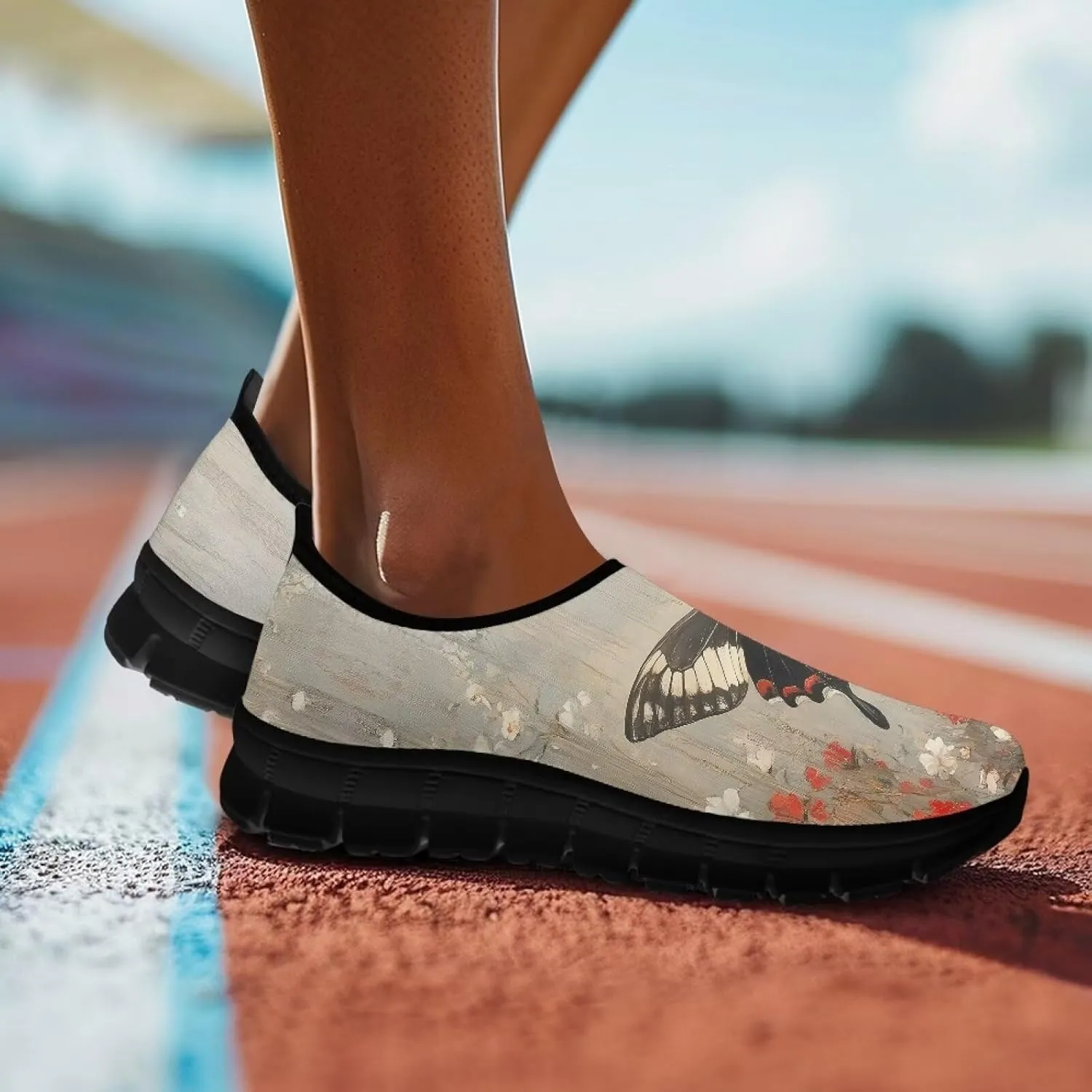 Women's Slip On Sneakers Casual Loafers Lightweight Non Slip Sports Tennis Shoes Comfort Soft Walking Shoes US 5.5-11.5